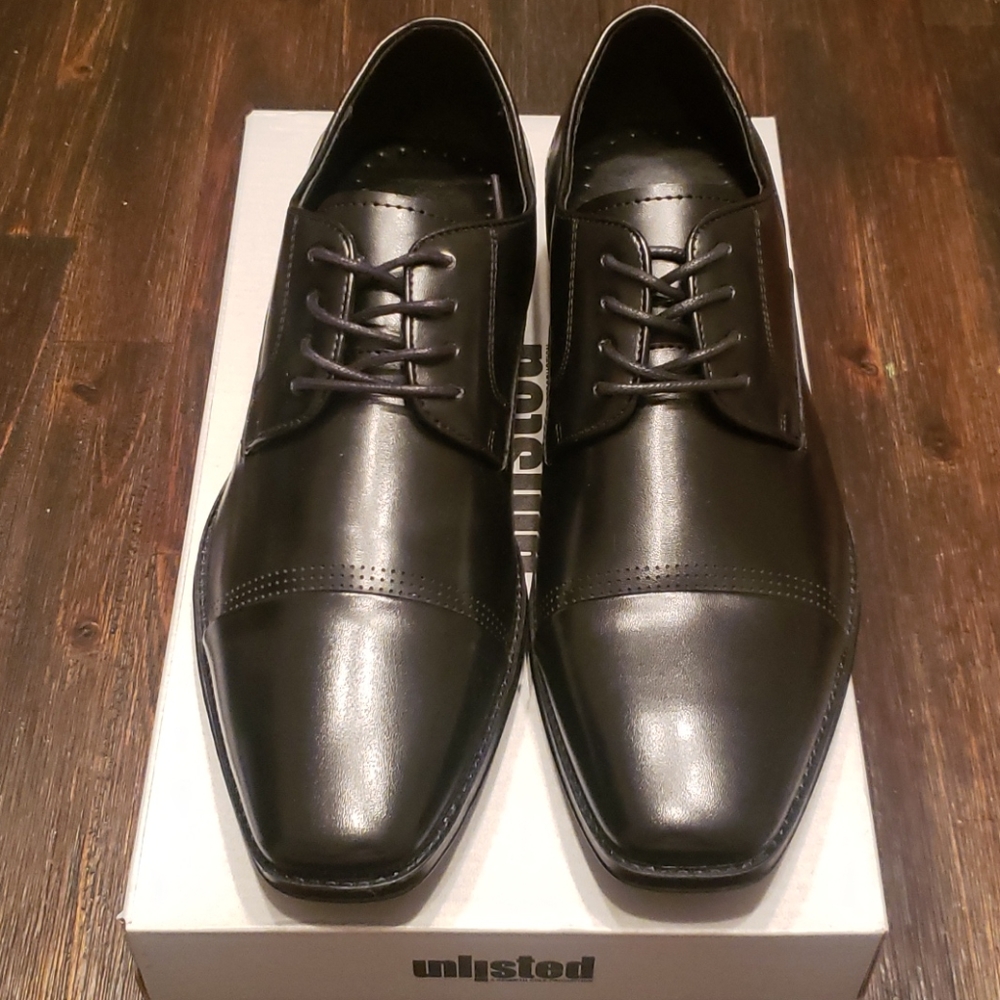 Men's Unlisted by Kenneth Cole dress shoe